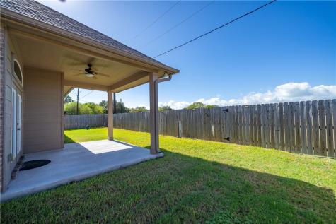 420 Gulfton Drive Portland TX 78374