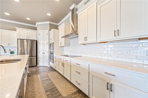 420 Gulfton Drive Portland TX 78374