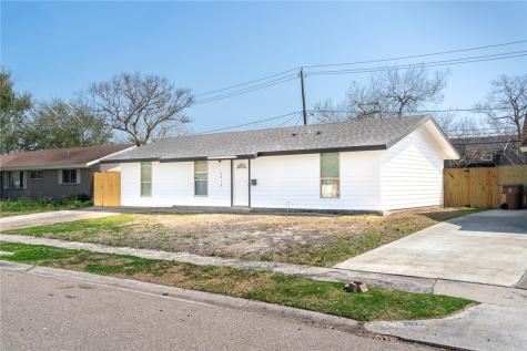 2018 Braeswood Drive Corpus Christi TX 78412