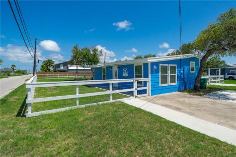 1403 S Mccampbell Street Aransas Pass TX 78336