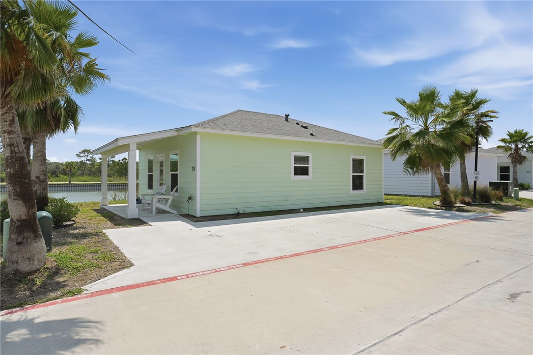 192 Oasis Circle Rockport TX 78382