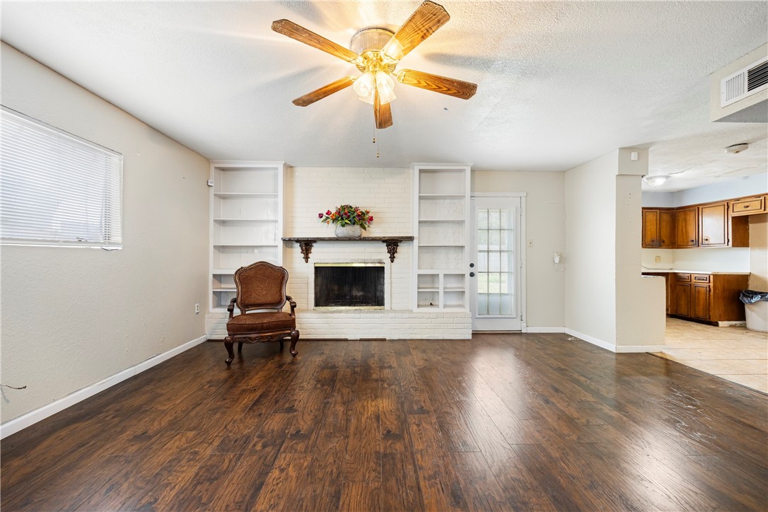 1138 Concho Street Corpus Christi TX 78407