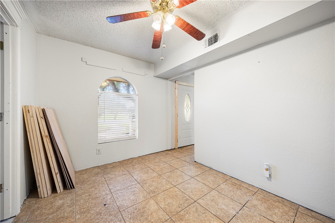 1138 Concho Street Corpus Christi TX 78407