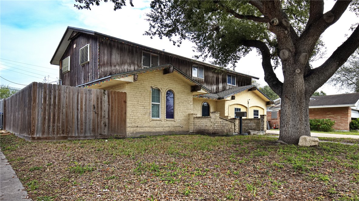 1138 Concho Street Corpus Christi TX 78407