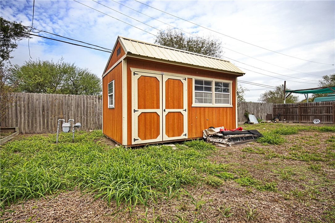 1138 Concho Street Corpus Christi TX 78407