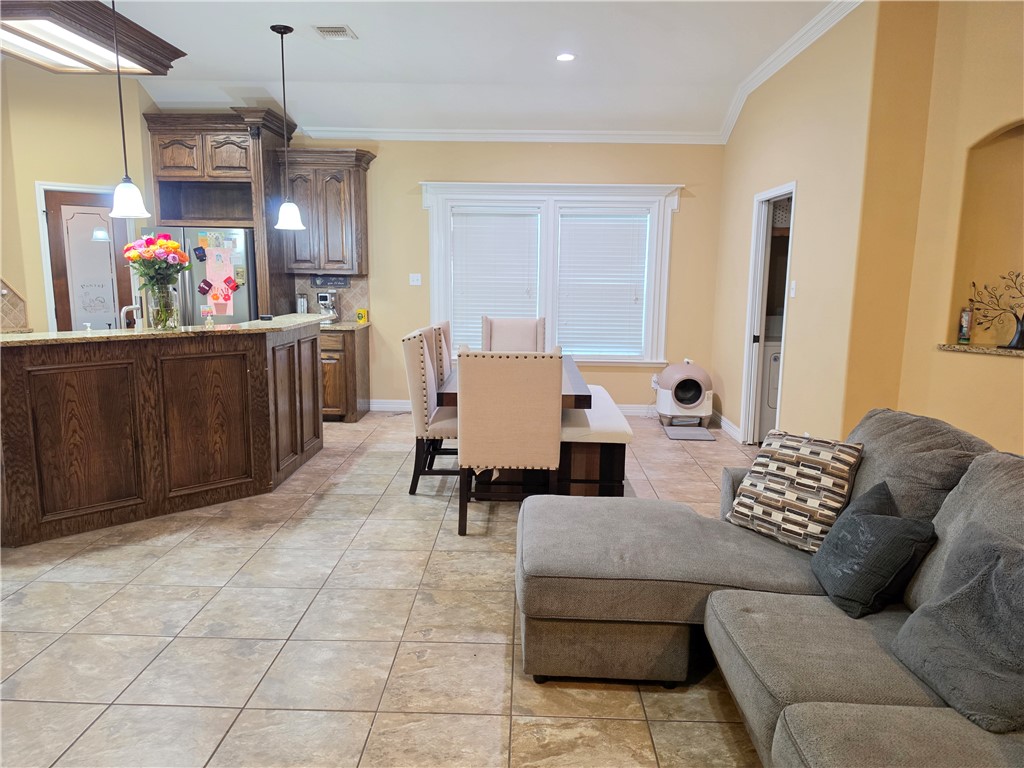 4343 Summer Wind Drive Corpus Christi TX 78413