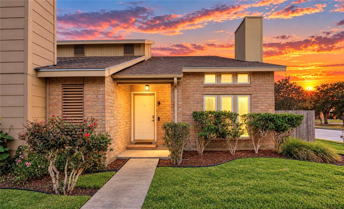7129 Premont Drive 9 Corpus Christi TX 78414