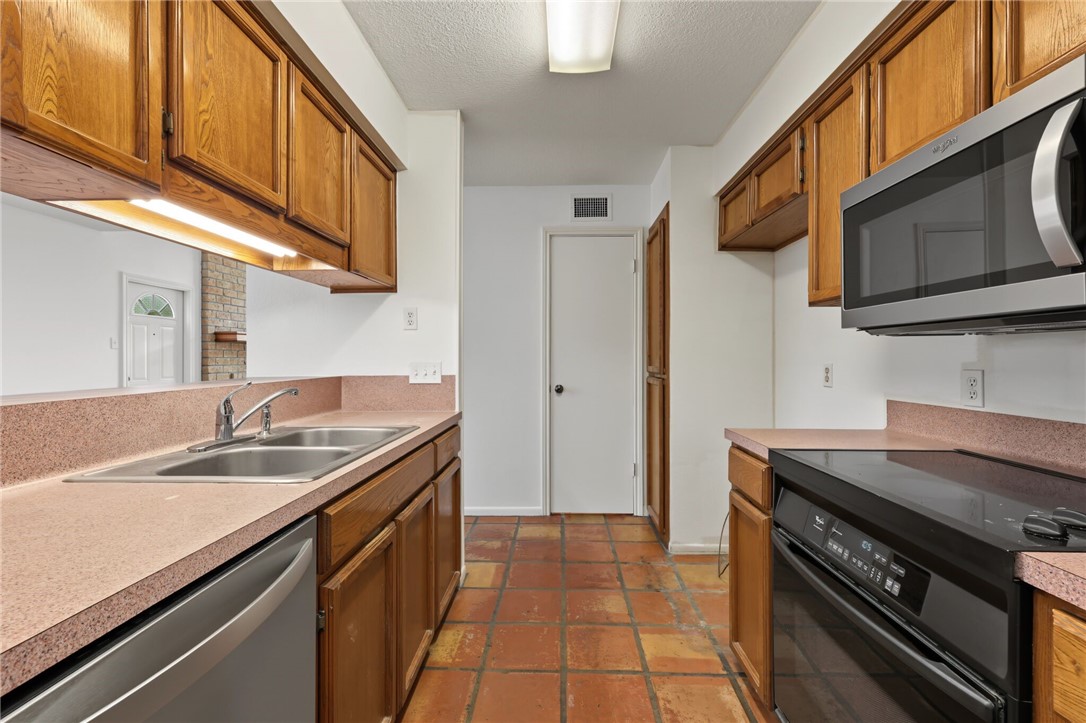 7129 Premont Drive 9 Corpus Christi TX 78414