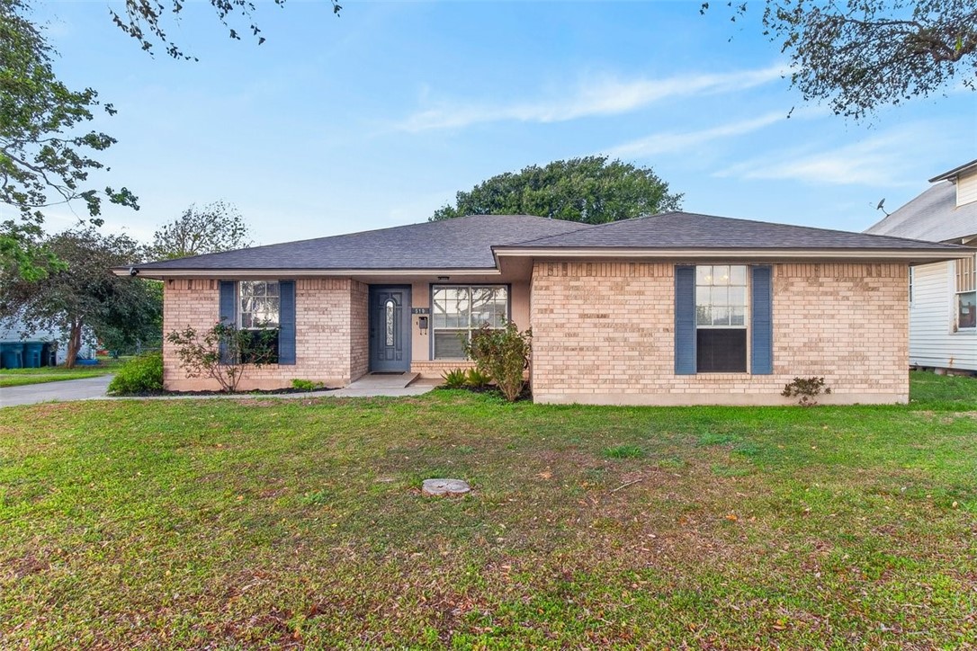 519 Moore Avenue Portland TX 78374