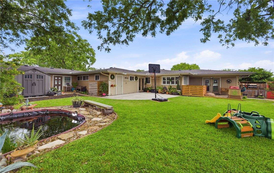 472 Barracuda Place Corpus Christi TX 78411