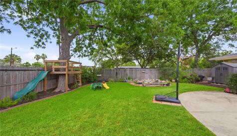 472 Barracuda Place Corpus Christi TX 78411