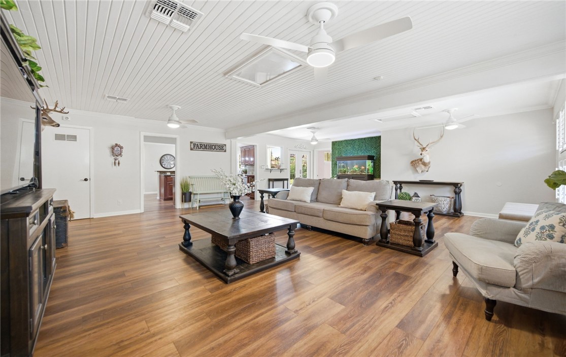 472 Barracuda Place Corpus Christi TX 78411