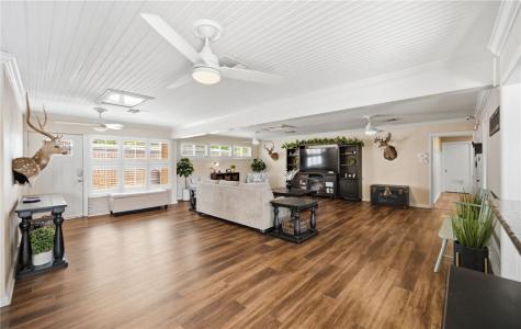 472 Barracuda Place Corpus Christi TX 78411
