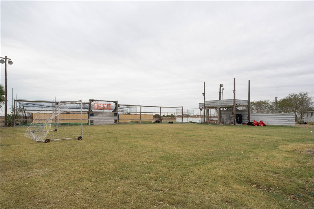 6656 Yorktown Boulevard Corpus Christi TX 78414
