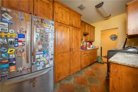 6656 Yorktown Boulevard Corpus Christi TX 78414