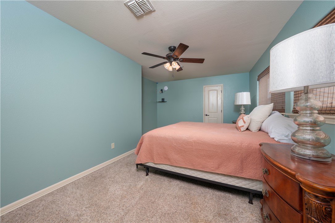 6656 Yorktown Boulevard Corpus Christi TX 78414