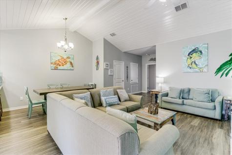 1813 Eleventh Street 403 Port Aransas TX 78373