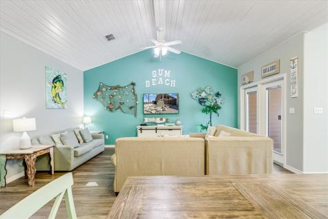 1813 Eleventh Street 403 Port Aransas TX 78373