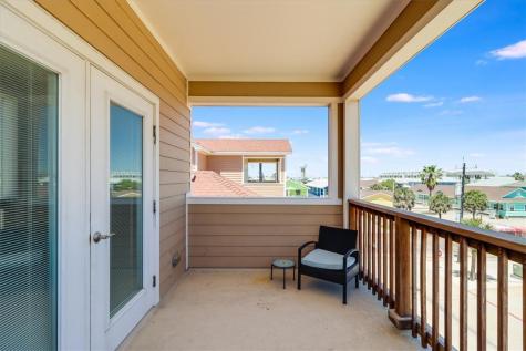 1813 Eleventh Street 403 Port Aransas TX 78373