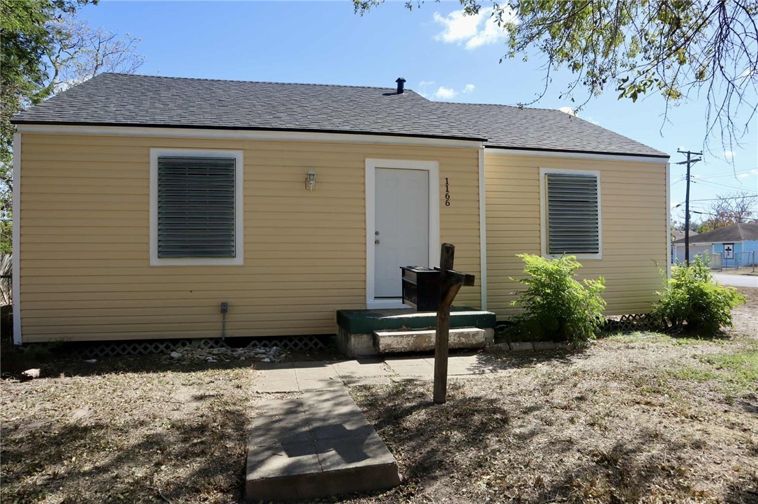 1166 York Avenue Corpus Christi TX 78404