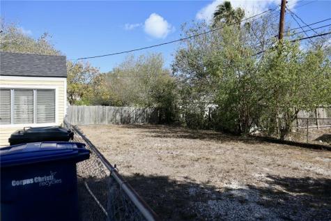 1166 York Avenue Corpus Christi TX 78404