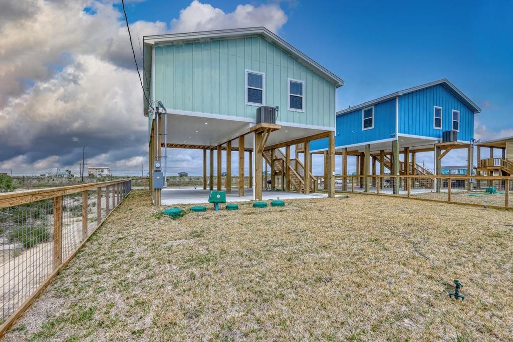 370 W Misty Oak W Rockport TX 78382