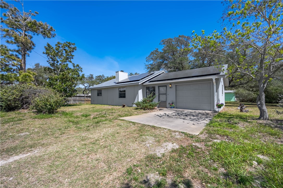 606 N Seventh Street Fulton TX 78358