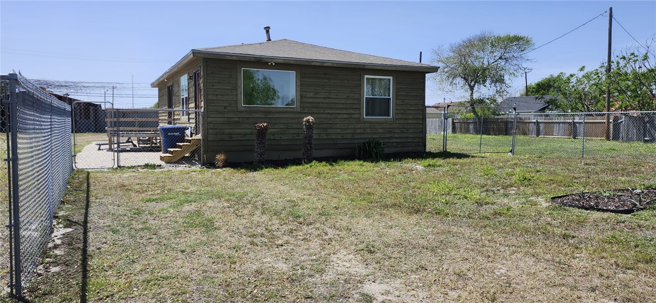 1407 Dema Street Corpus Christi TX 78418