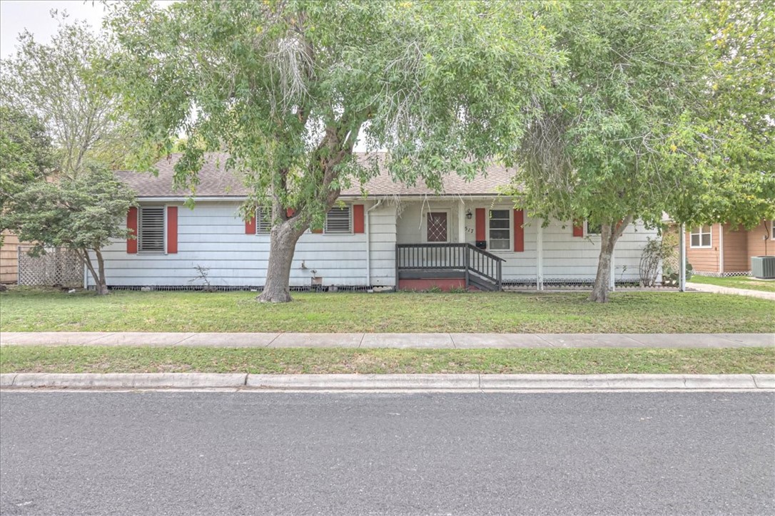 517 Mcclendon Street Corpus Christi TX 78404