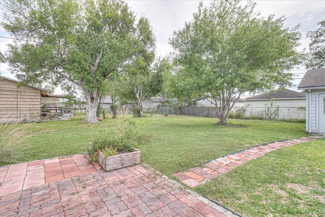 517 Mcclendon Street Corpus Christi TX 78404