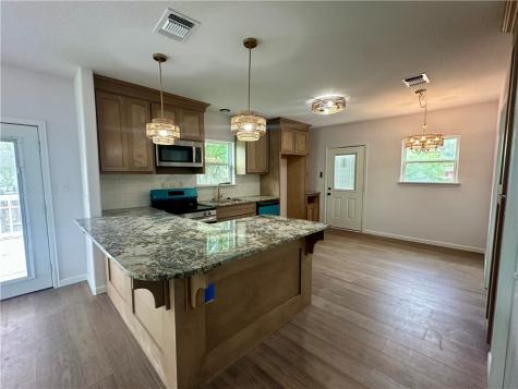 207 E Huntington Street Beeville TX 78102