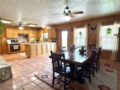 5567 County Road 1441 Mathis TX 78368