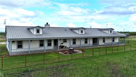 5567 County Road 1441 Mathis TX 78368