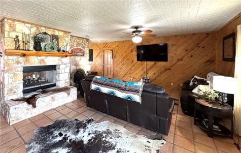 5567 County Road 1441 Mathis TX 78368