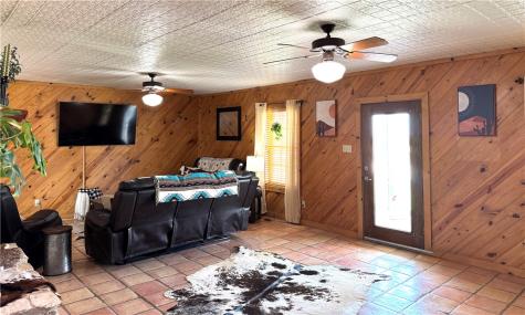 5567 County Road 1441 Mathis TX 78368