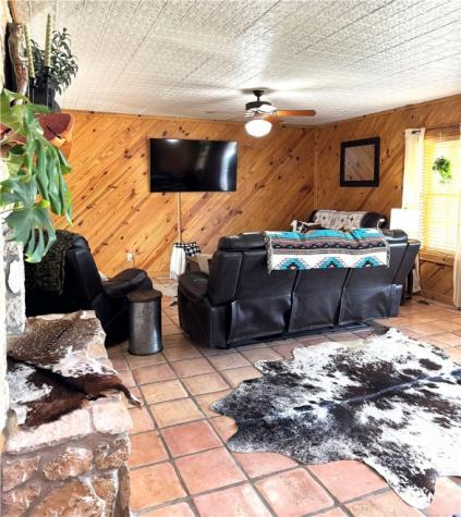 5567 County Road 1441 Mathis TX 78368