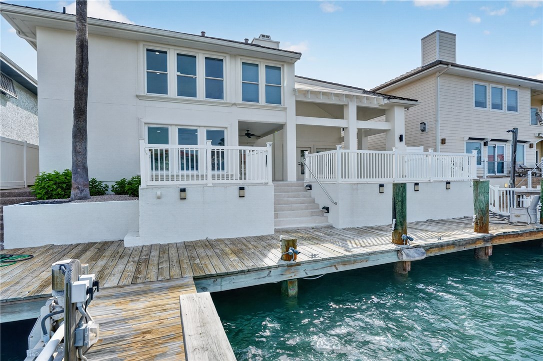 465 Marina Drive Port Aransas TX 78373