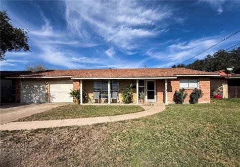 1506 Santa Cecilia Drive Kingsville TX 78363