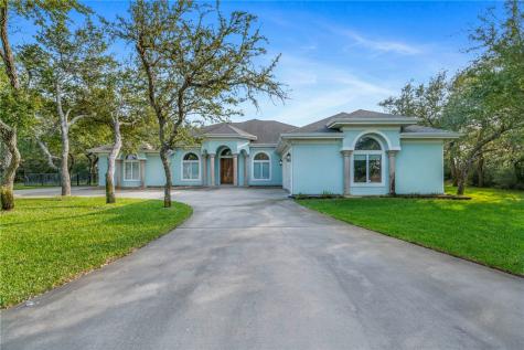 434 Olympic Drive Rockport TX 78382