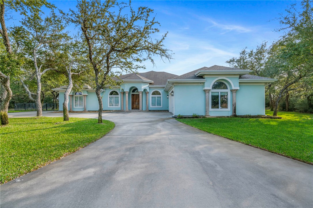 434 Olympic Drive Rockport TX 78382