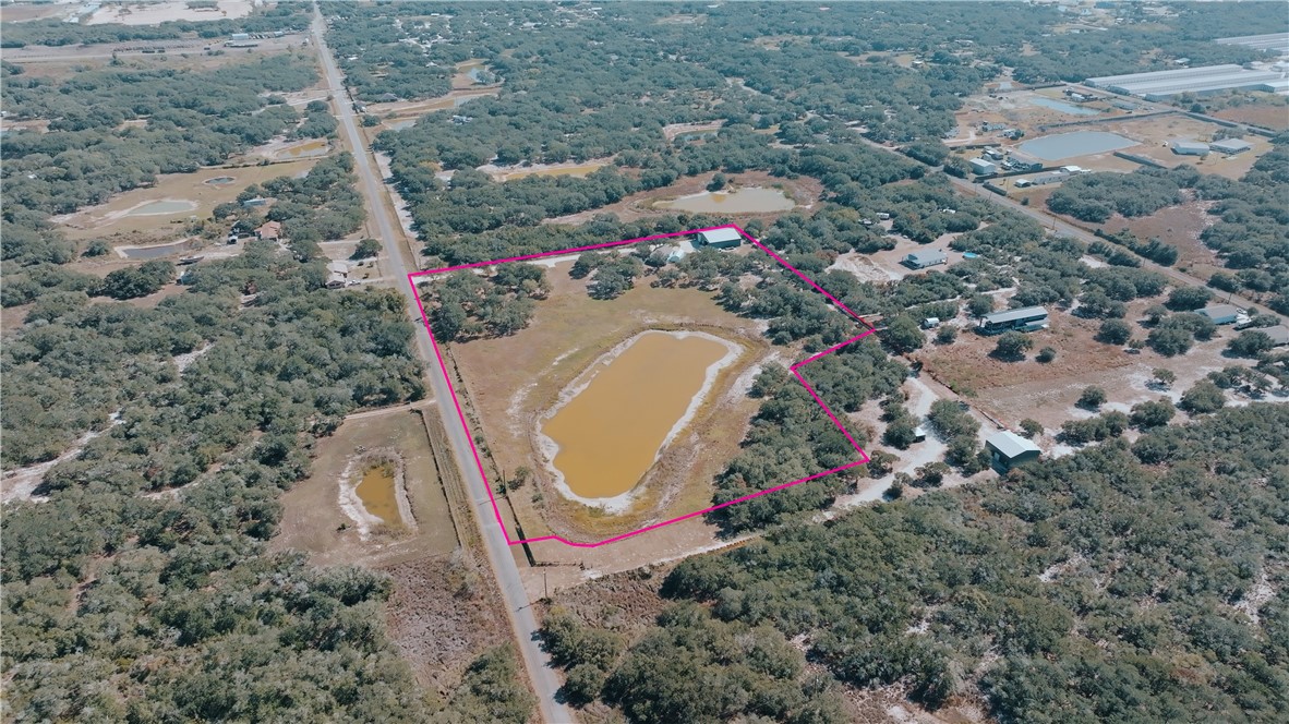 2102 Prairie Rockport TX 78382