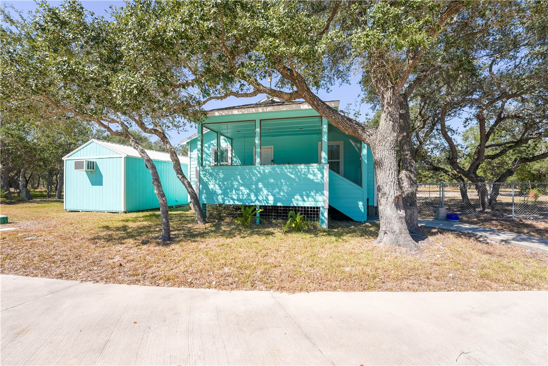 2102 Prairie Rockport TX 78382