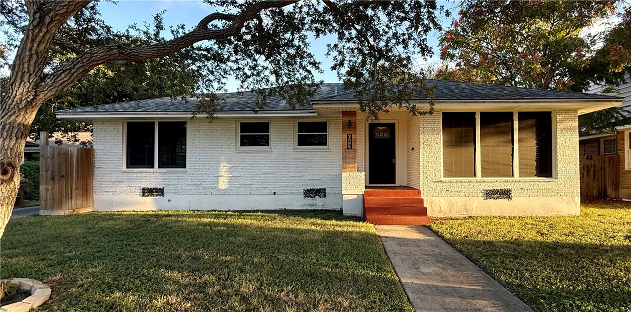 613 Hopper Drive Corpus Christi TX 78411