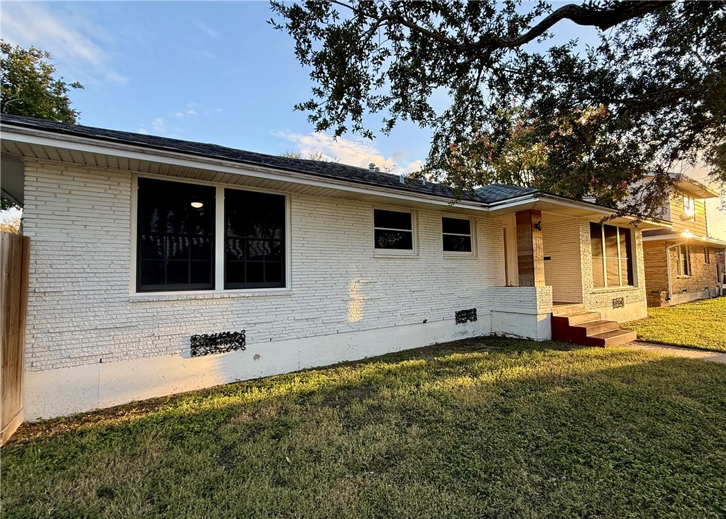 613 Hopper Drive Corpus Christi TX 78411