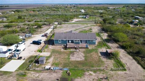 313 County Road 3033 Orange Grove TX 78372