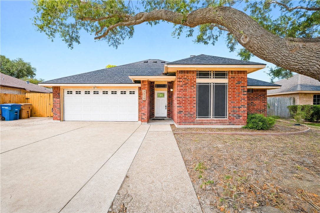 3430 Picadilly Corpus Christi TX 78414