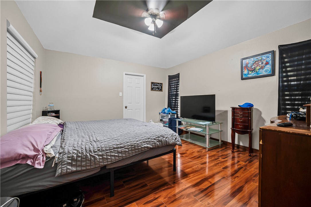 3430 Picadilly Corpus Christi TX 78414