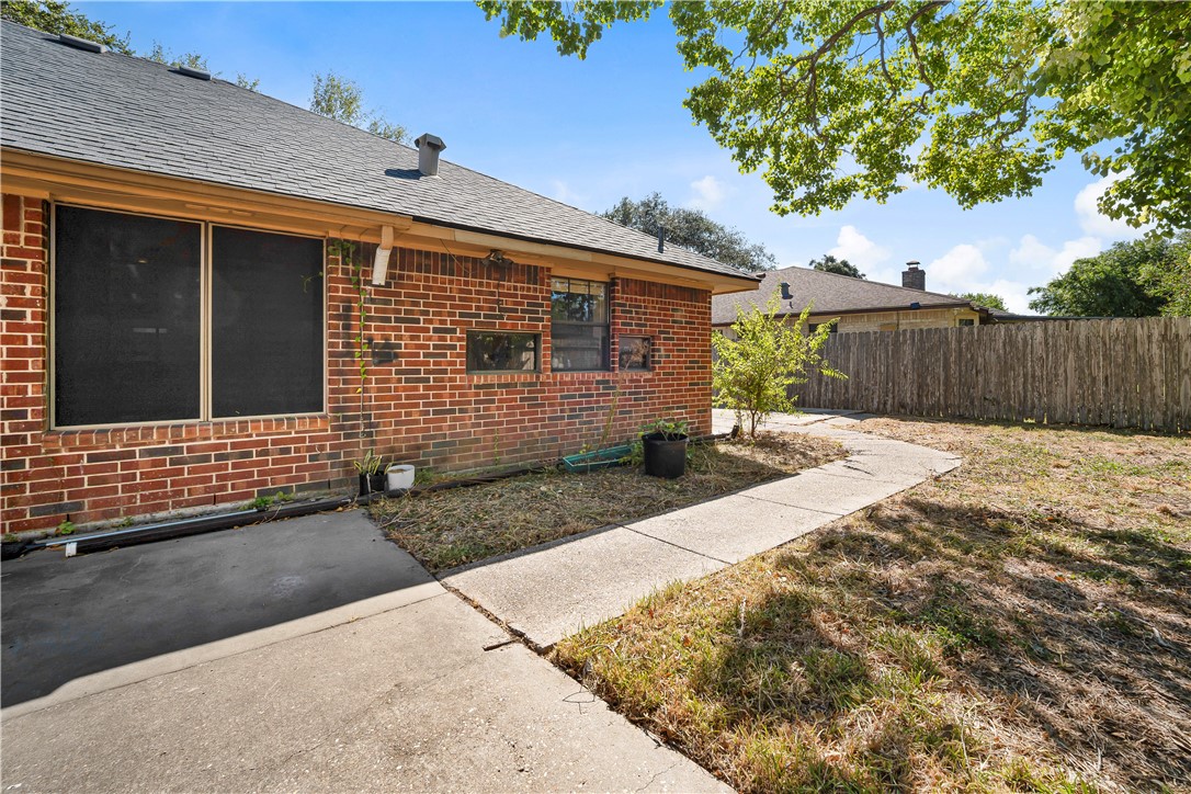 3430 Picadilly Corpus Christi TX 78414
