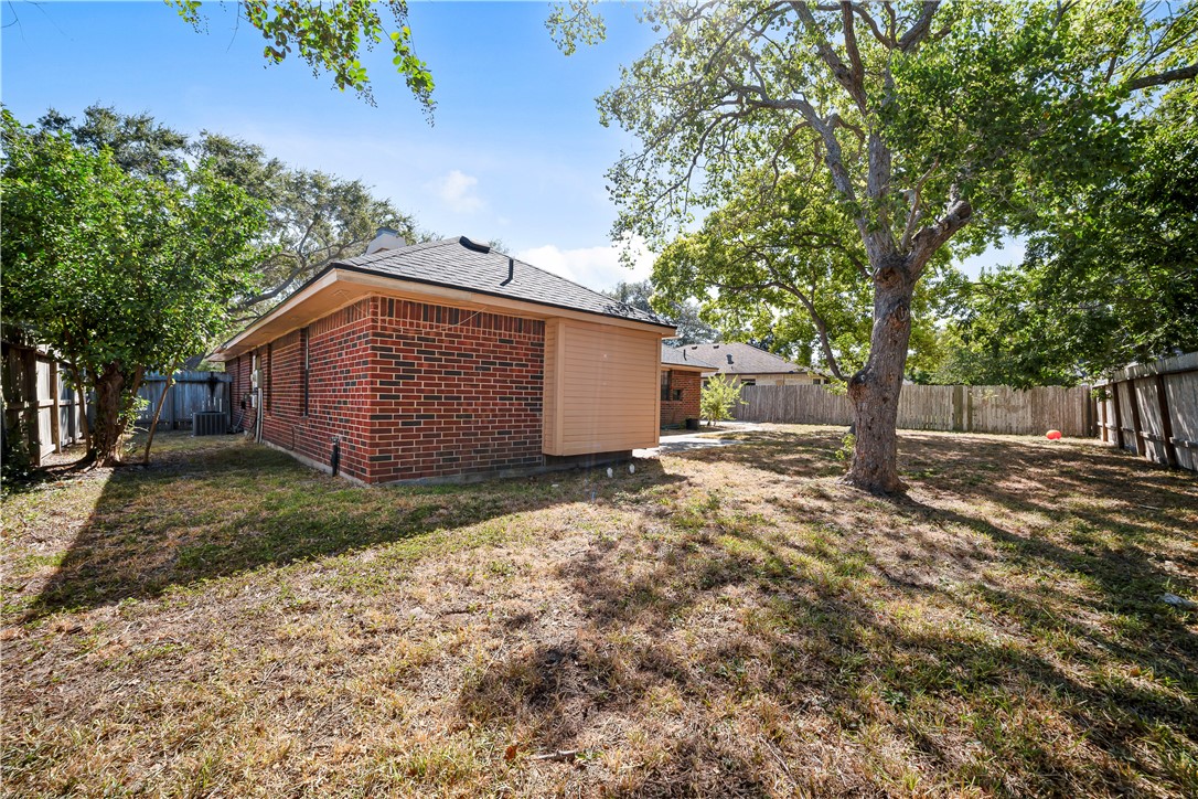 3430 Picadilly Corpus Christi TX 78414