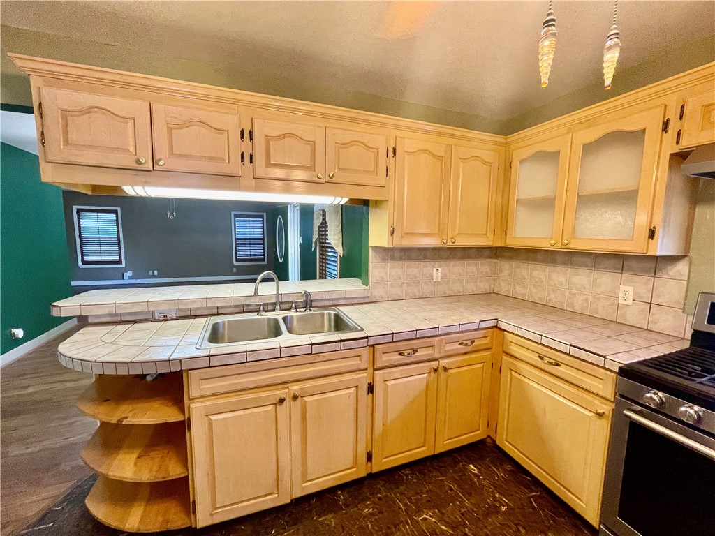 1242 Cambridge Drive Corpus Christi TX 78404
